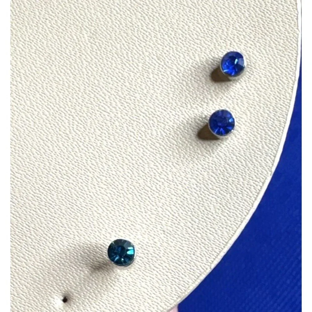LOFT Earrings 4 Pairs Studs 2 Singles 8 Pairs Small Hoops Ann Taylor preppy